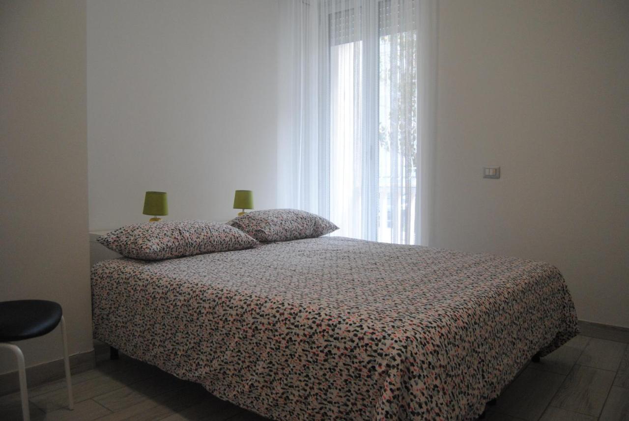 טיבולי Altavilla Holiday House מראה חיצוני תמונה